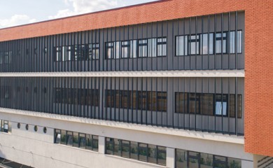 Mimari Güneş Kırıcılarda Perfore Metal Panellerin Kullanımı